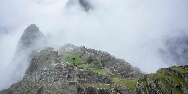 流量为王还是艺术至上？解码音乐流媒体时代榜单背后的商业迷局